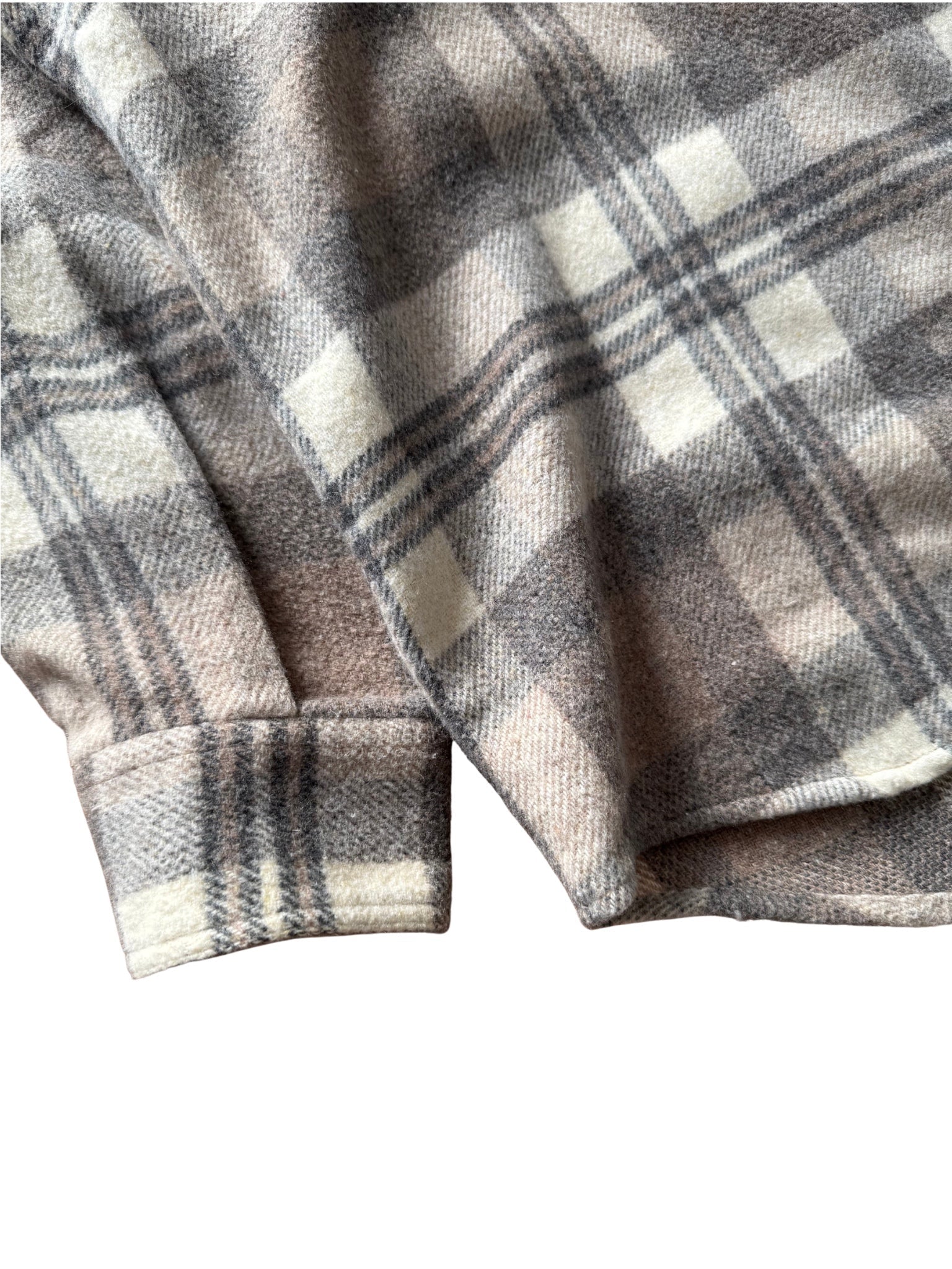 MASH Flannel Shirt – Grey Plaid (XXL) - Shinka