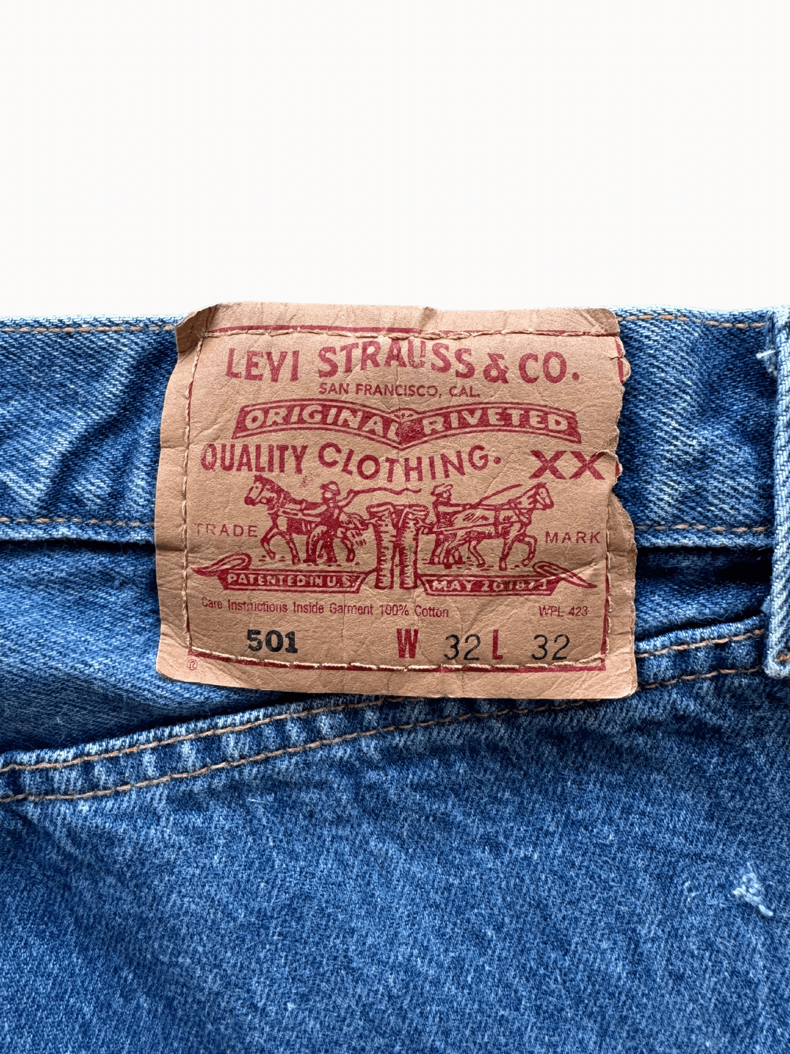 Vintage Levi’s 501 (32x32) - Shinka