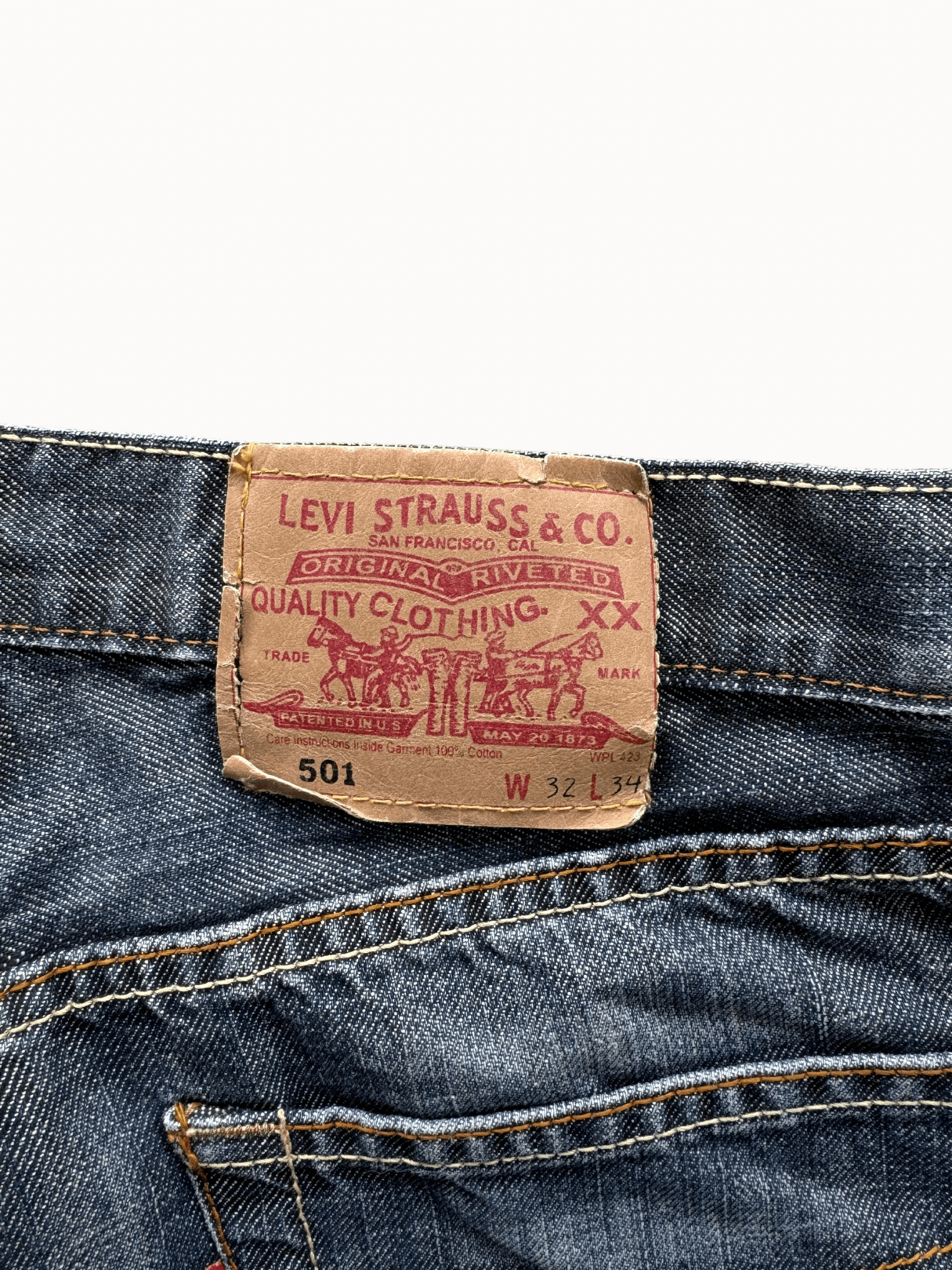 Vtg Levi's 501 (32x34) - Shinka