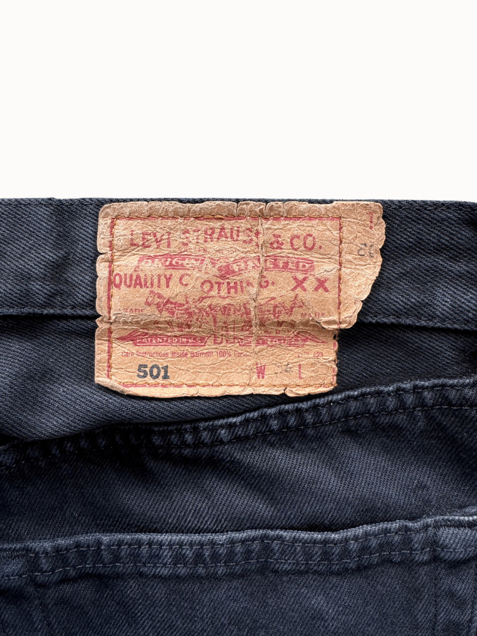 Vtg Levi's 501 black (34x32) - Shinka