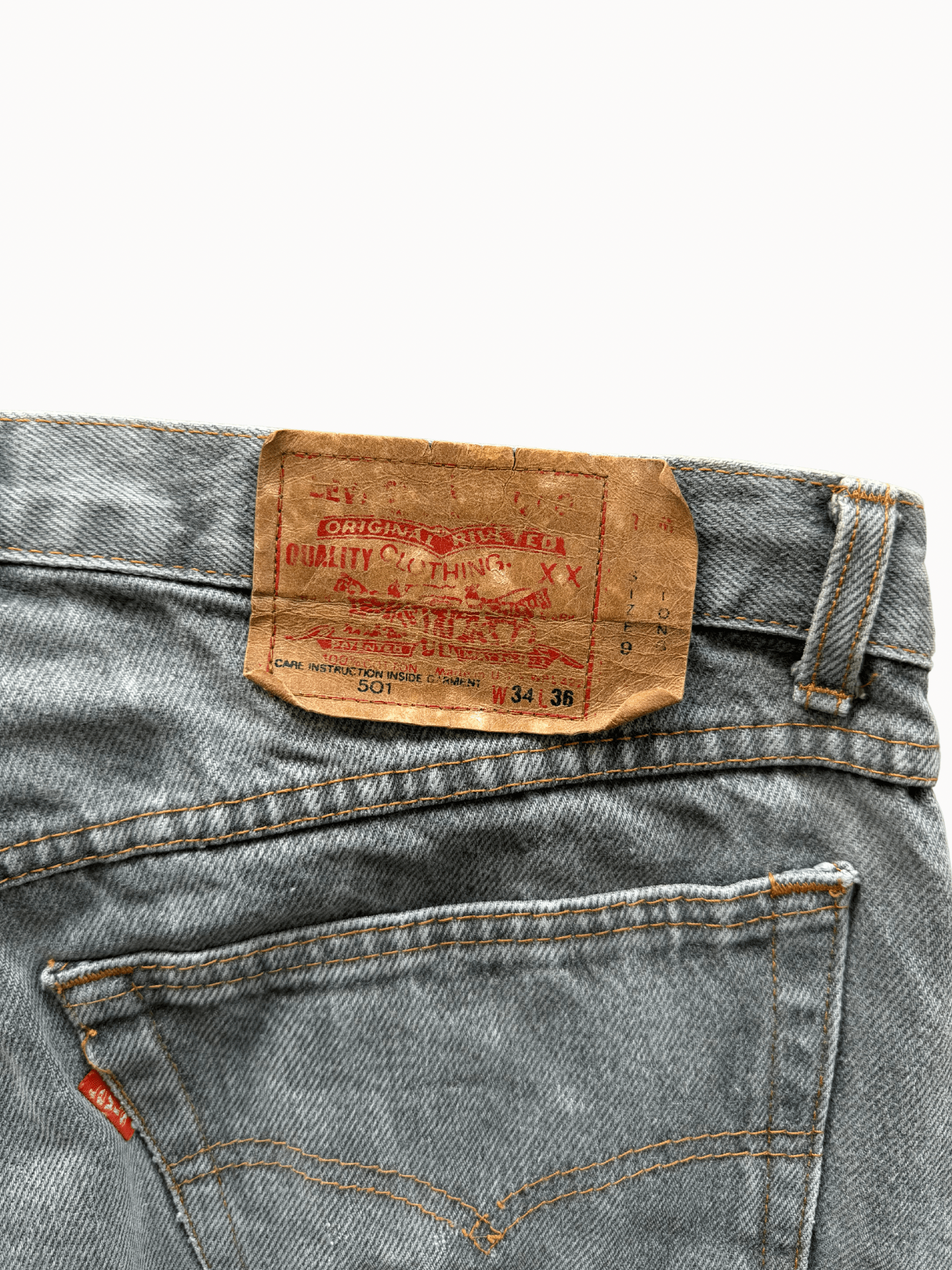Vtg Levi's 501 grey Jeans (34x36) - Shinka