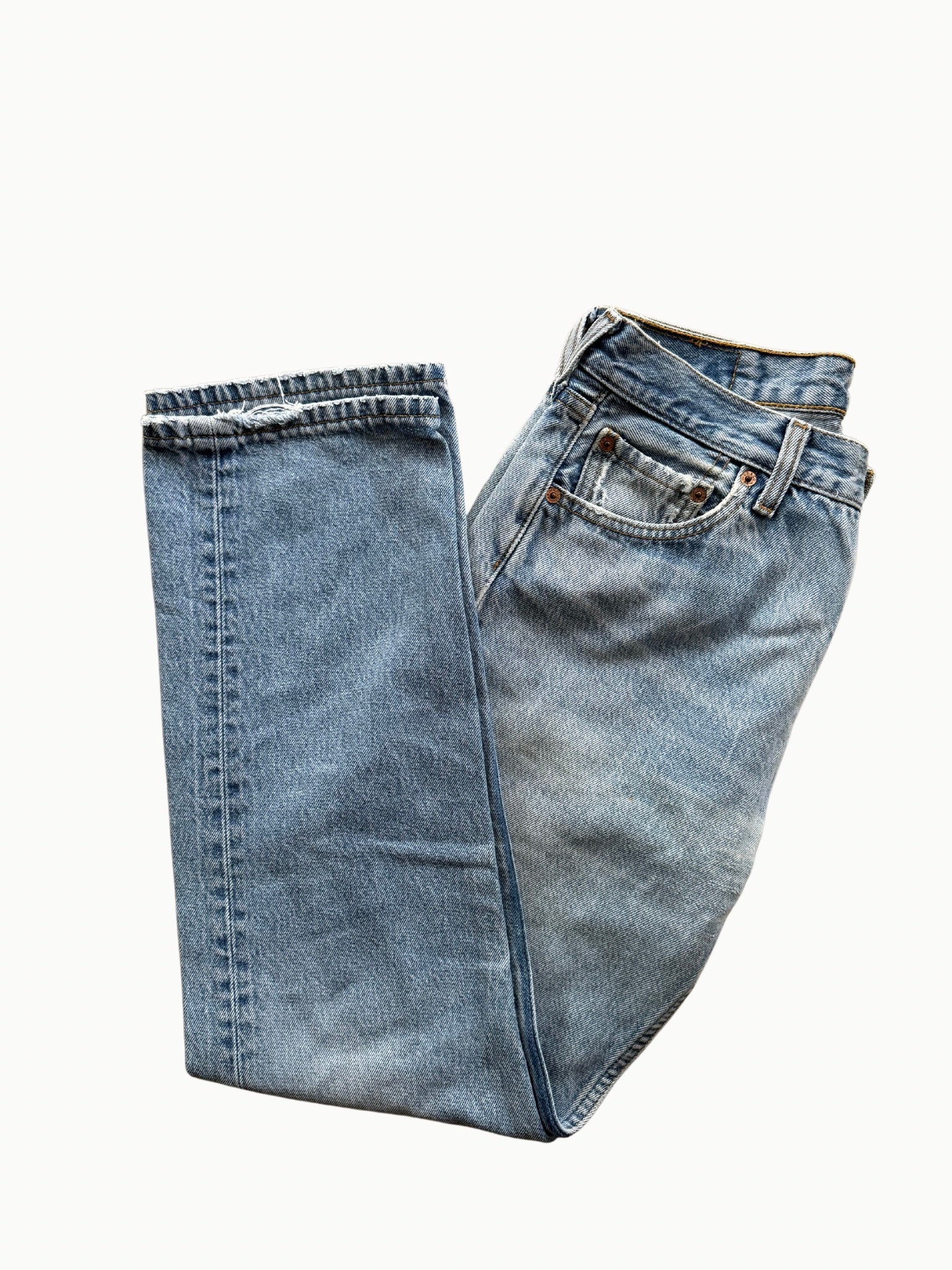 Vtg Levi‘s Jeans (28x28) - Shinka